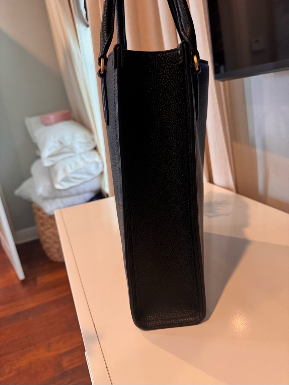 Tory Burch Black Pebbled Leather Vertical purse/laptop/briefcase bag - Picture 2 of 6